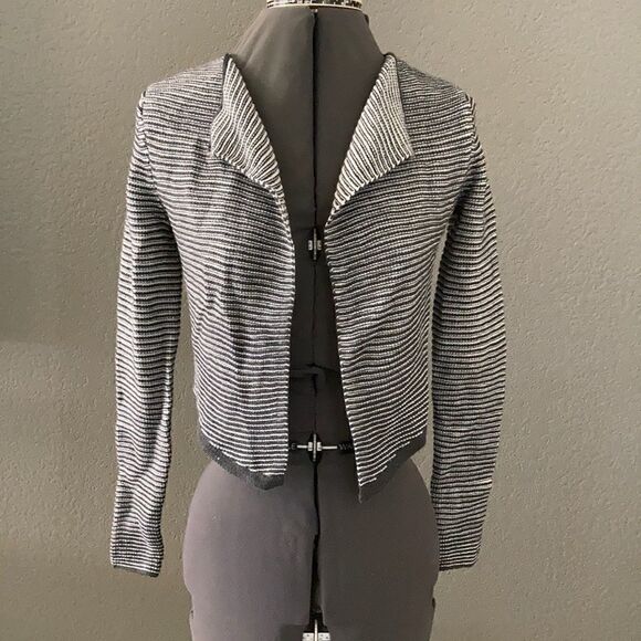 Express striped jacket / coverup - Picture 1 of 6